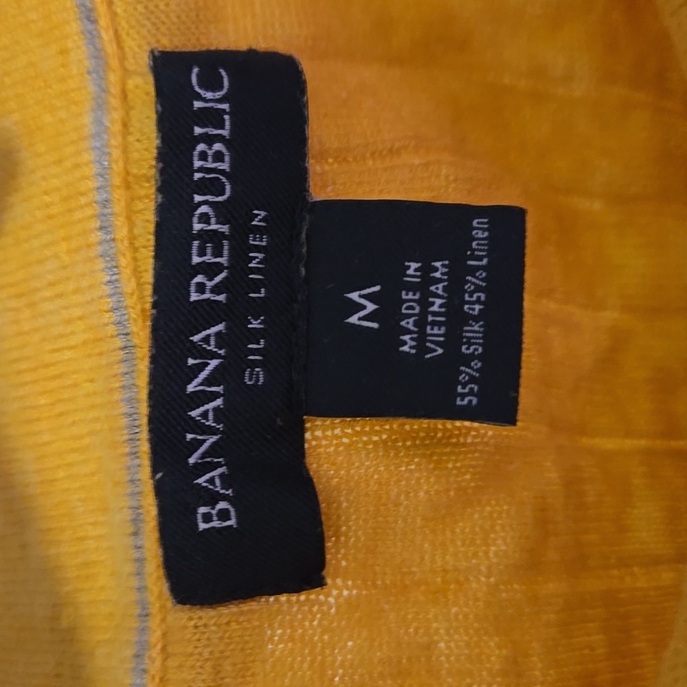 Banana Republic Yellow Polo Shirt - Picture 4 of 9